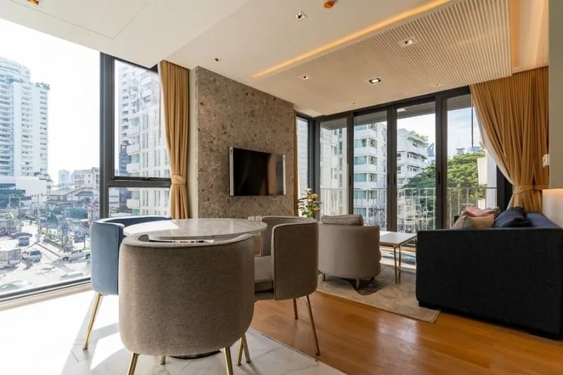 111 Residence Luxury Apartment Sukhumvit 39 — photo 1