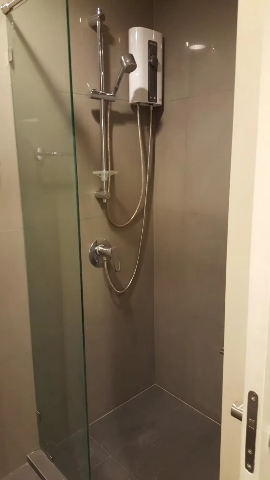 The Crest Sukhumvit 34 — photo 12