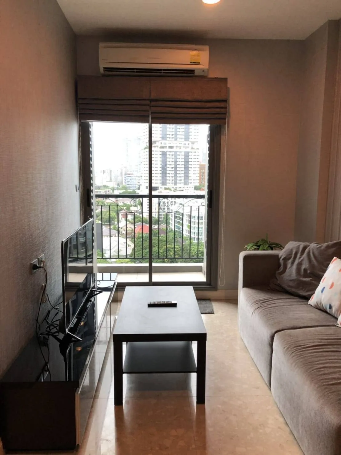 The Crest Sukhumvit 34 — photo 1
