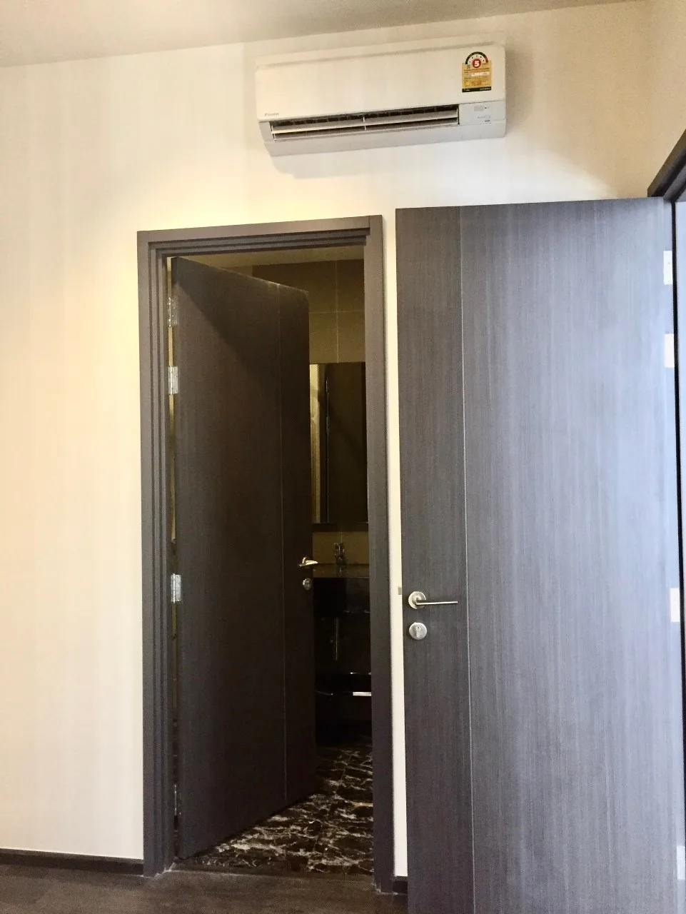 Edge Sukhumvit 23 — photo 6