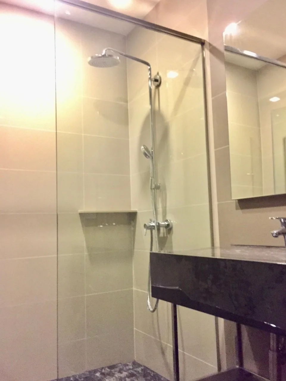 Edge Sukhumvit 23 — photo 10