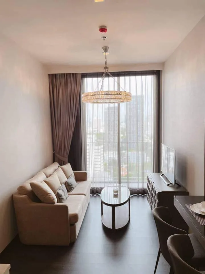 Edge Sukhumvit 23 — photo 2