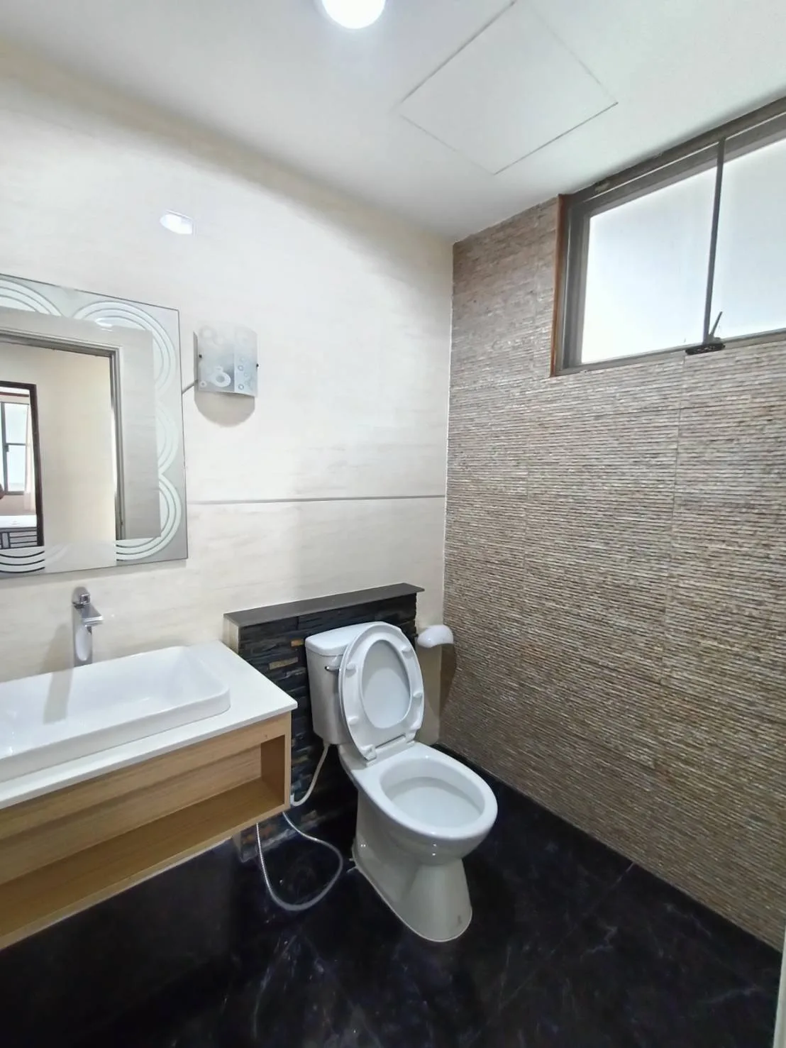 Tongtip Mansion — photo 11