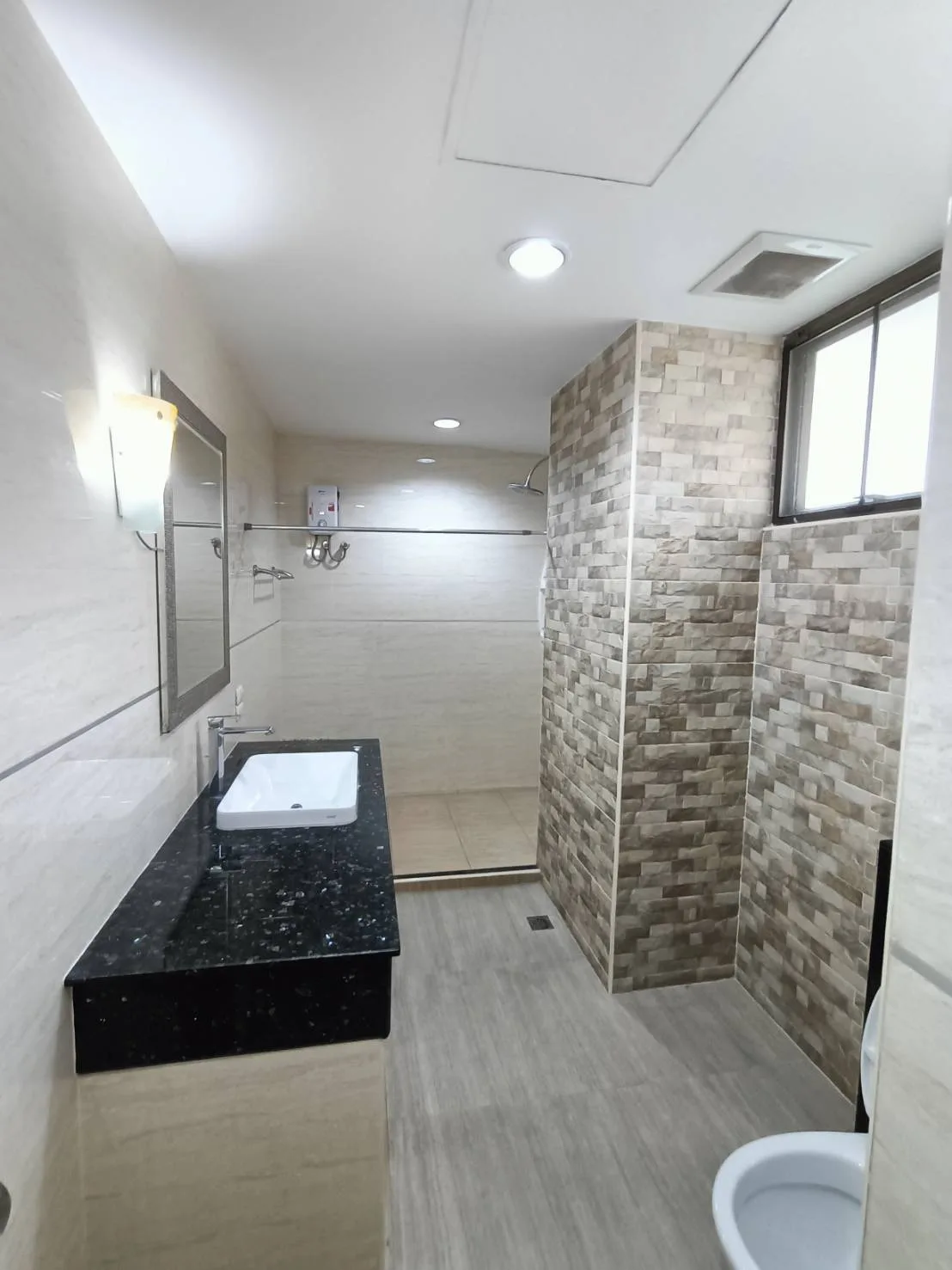 Tongtip Mansion — photo 13