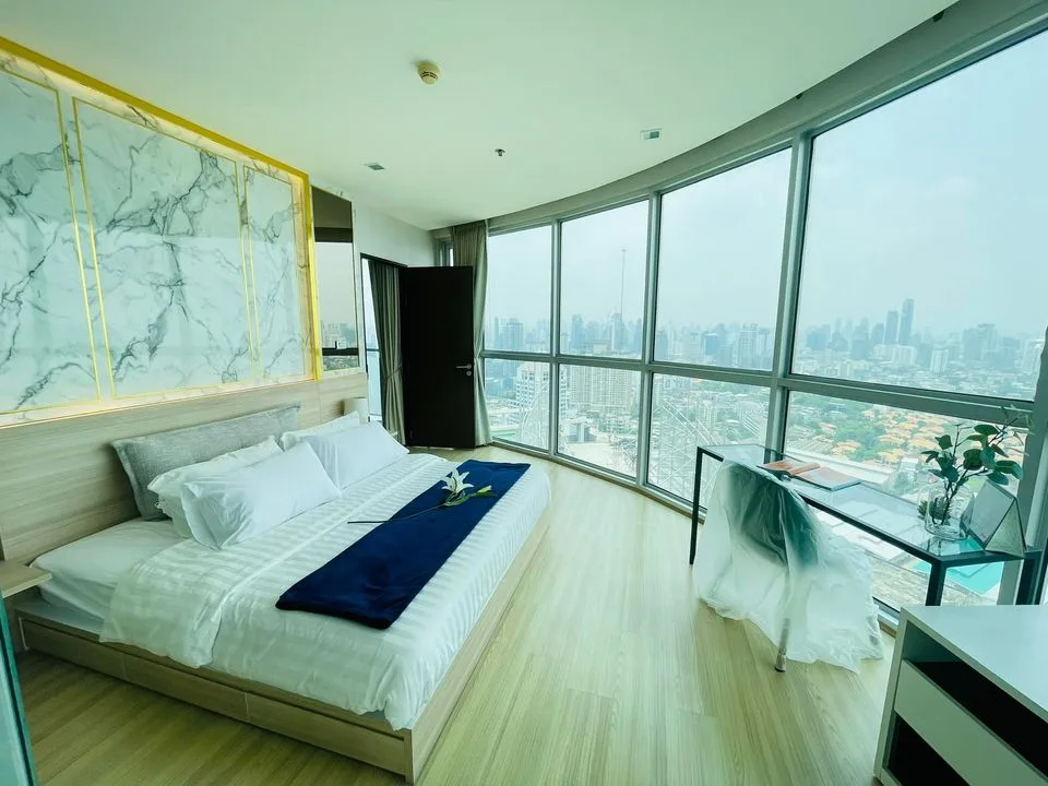 Sky Walk Condominium — photo 3