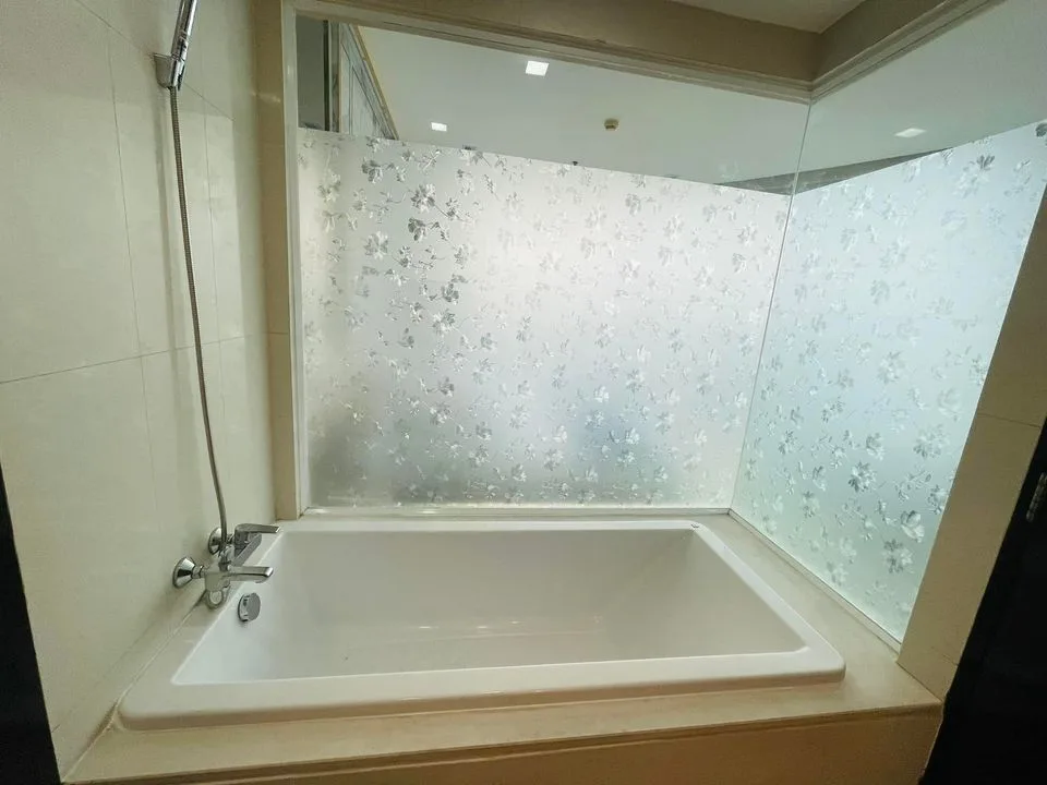 Sky Walk Condominium — photo 10