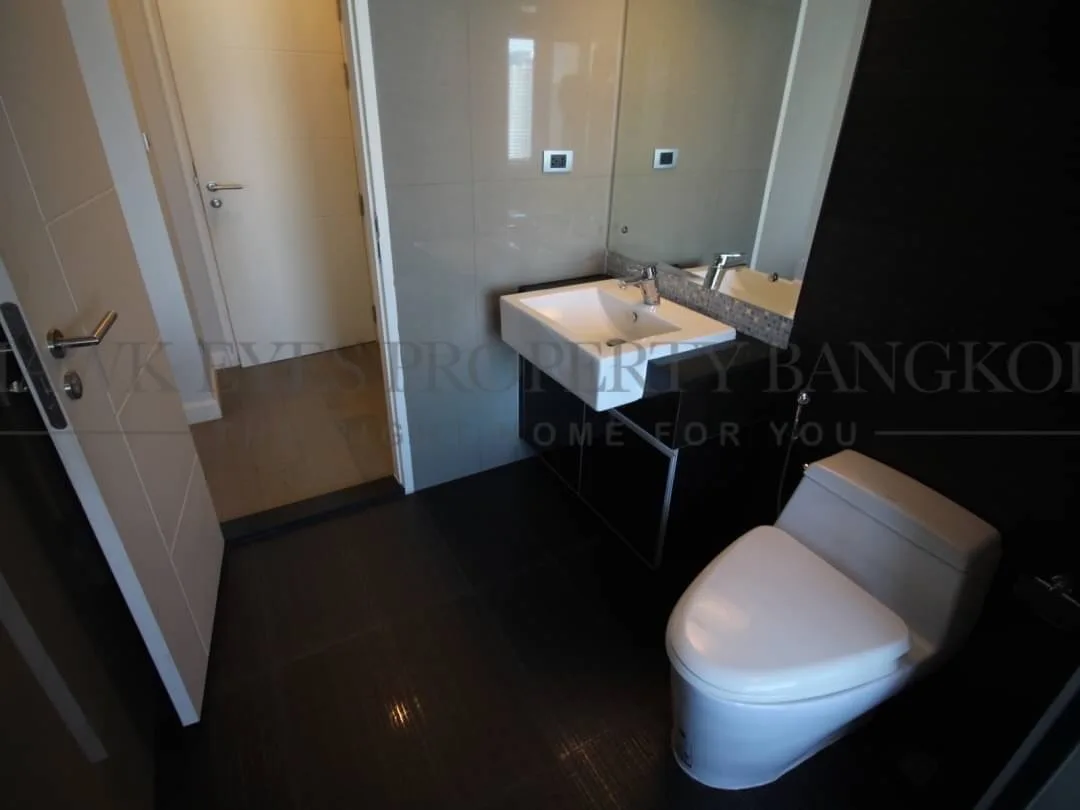 The Crest Sukhumvit 34 — photo 13