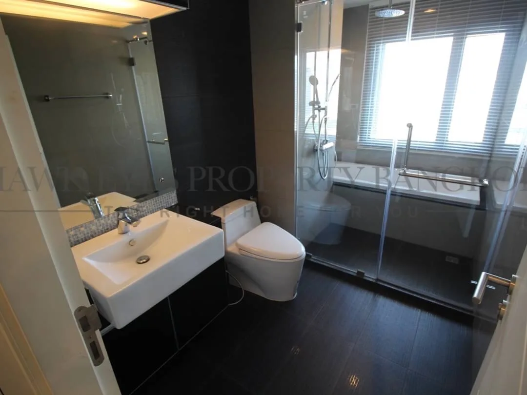 The Crest Sukhumvit 34 — photo 14