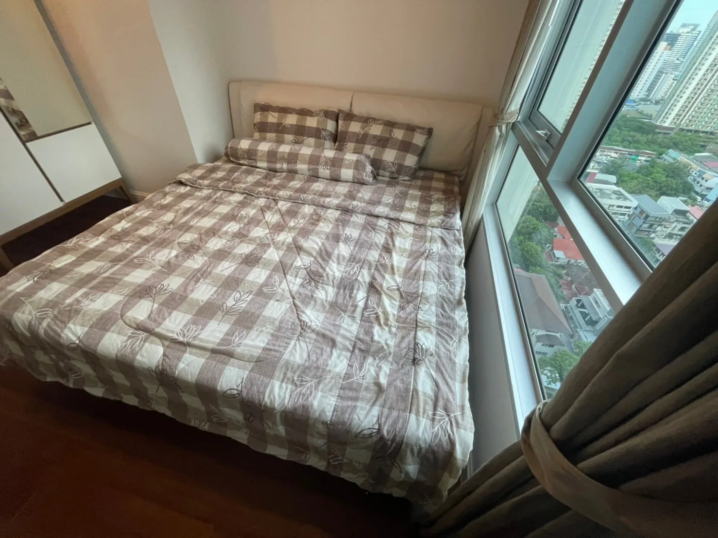 Belle Grand Rama 9 — photo 13