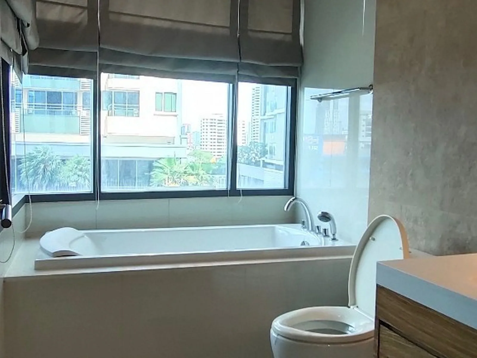 Bright Sukhumvit 24 — photo 11