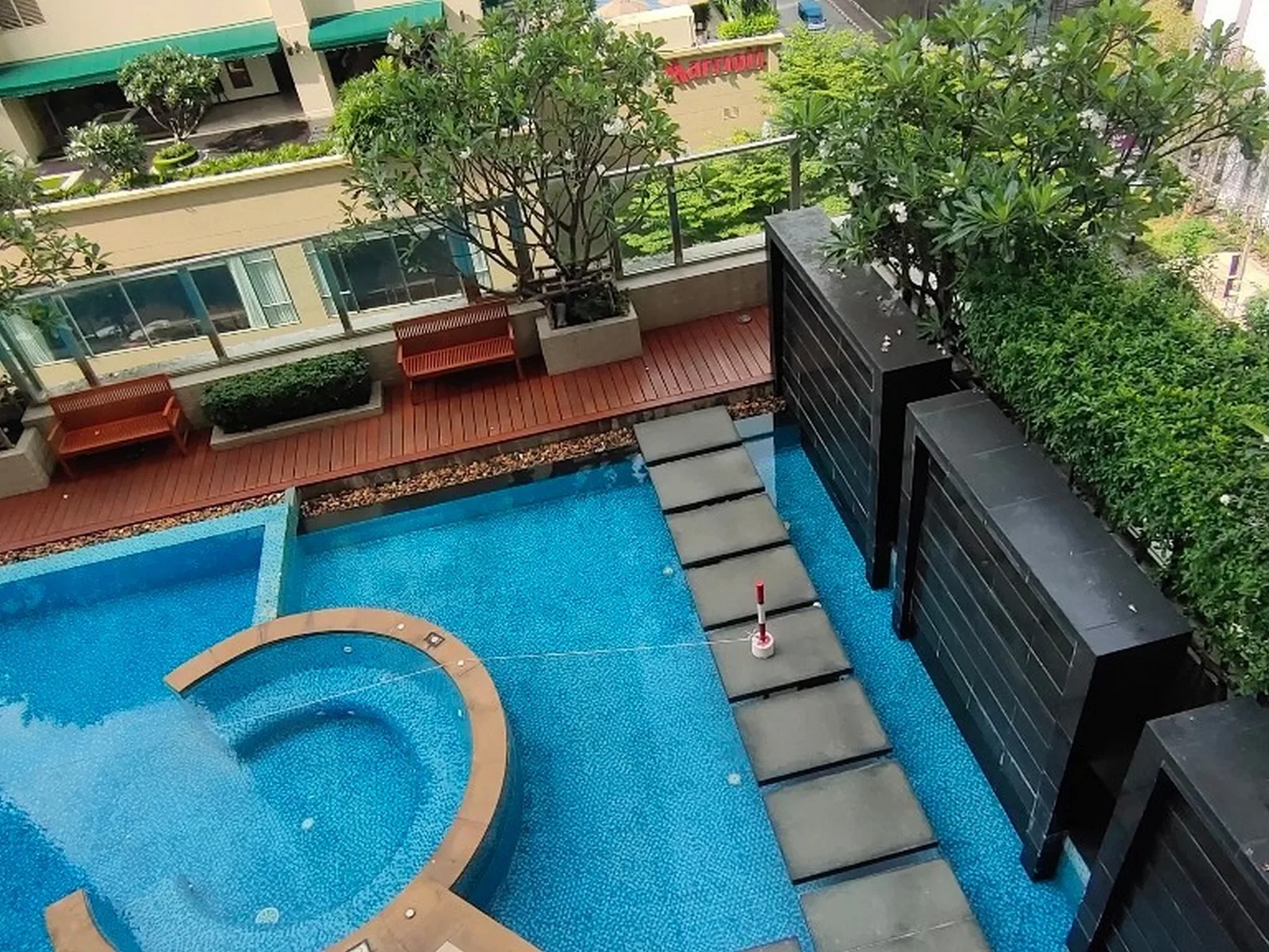 Bright Sukhumvit 24 — photo 15
