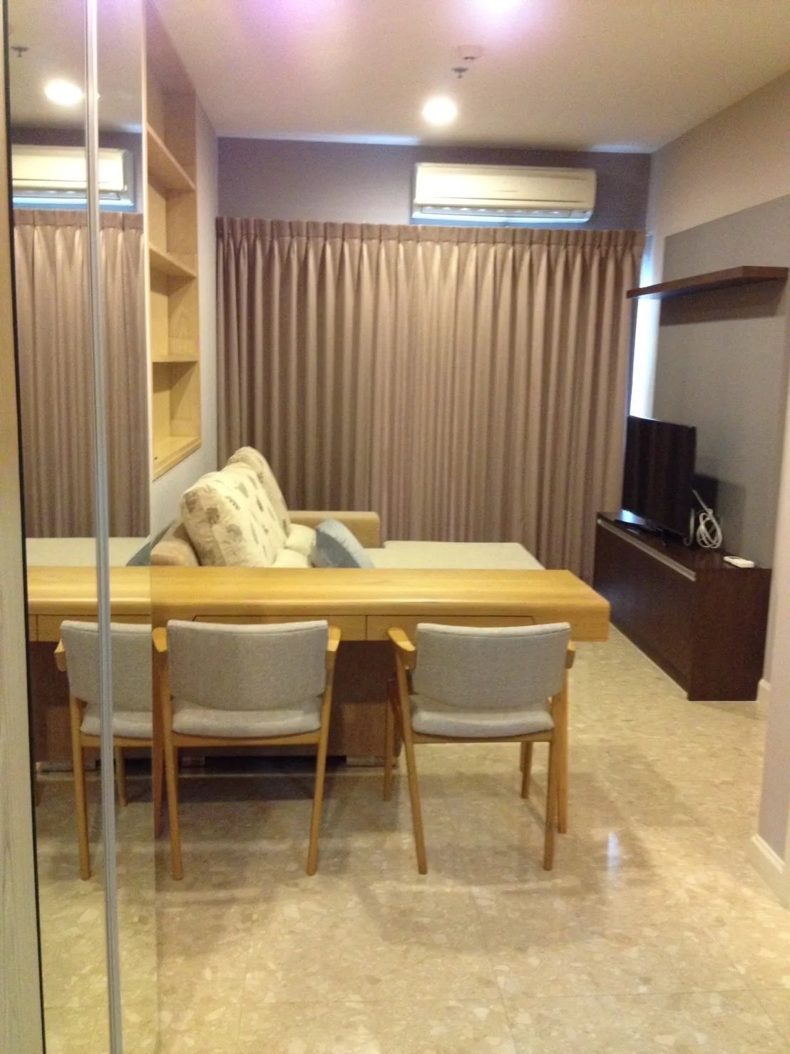 The Crest Sukhumvit 34 — photo 2