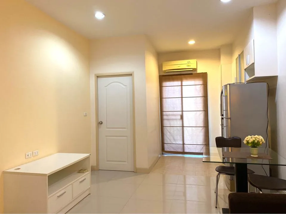 Metha Place @ Ratchada — photo 6