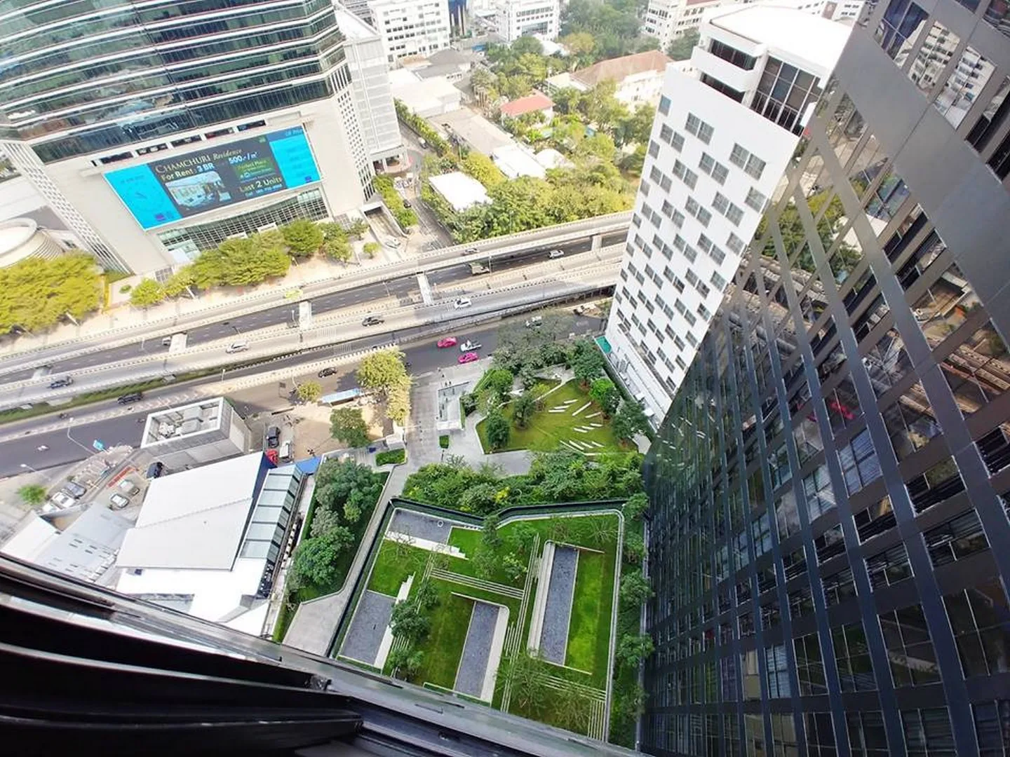 Ashton Chula - Silom — photo 4
