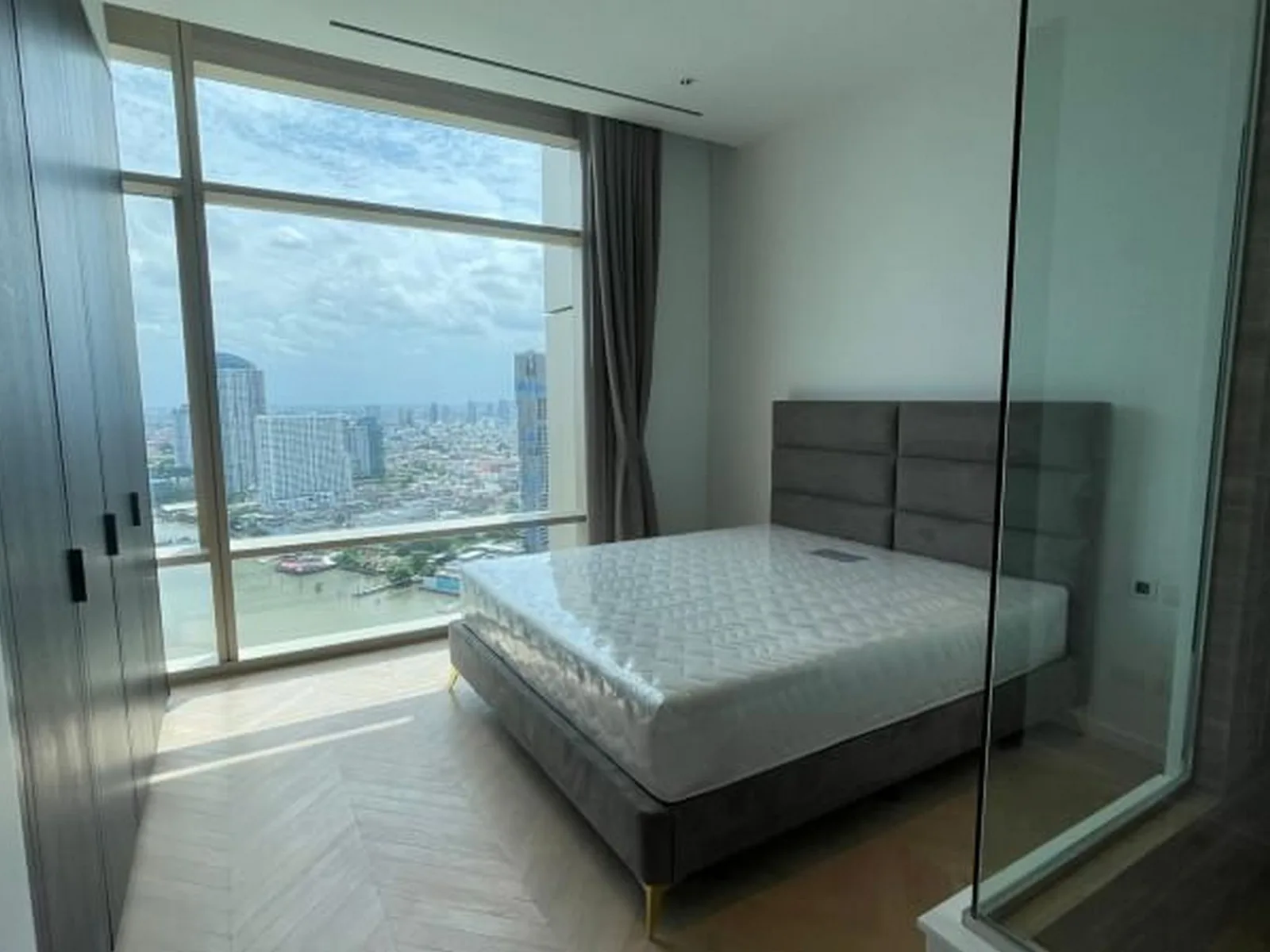Four Seasons Private Residences Bangkok — photo 7