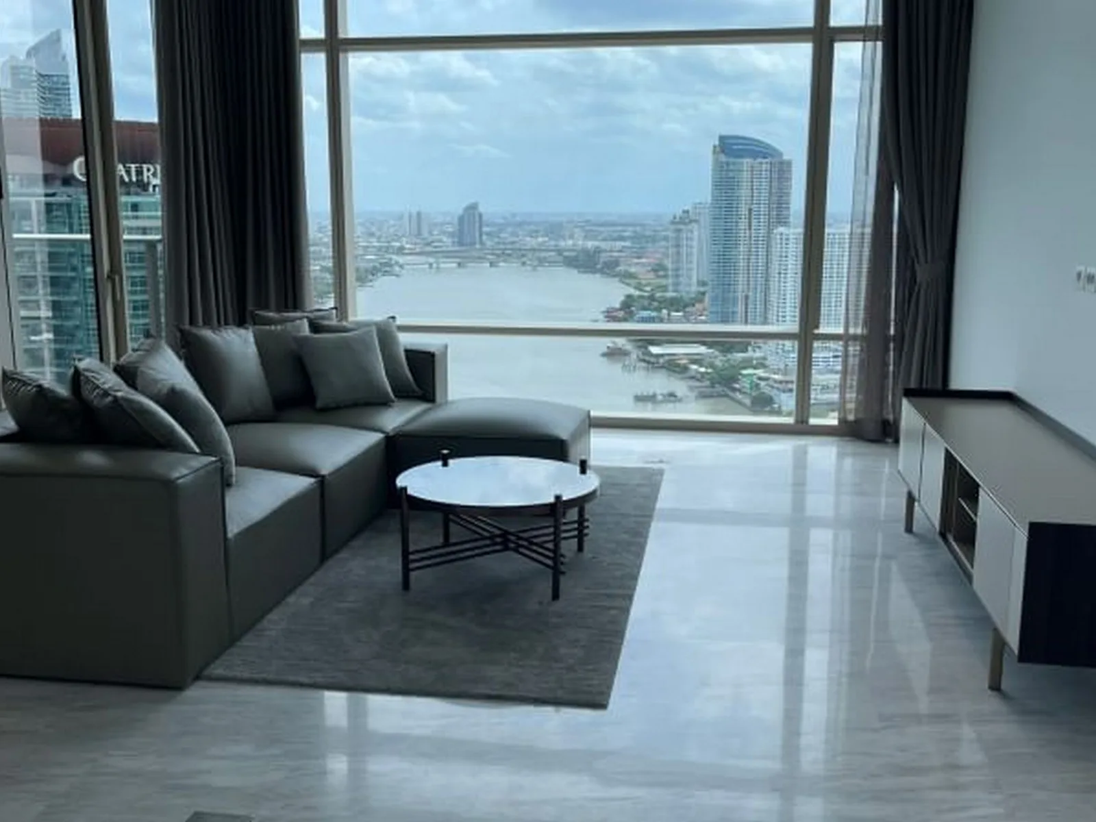 Four Seasons Private Residences Bangkok — photo 9