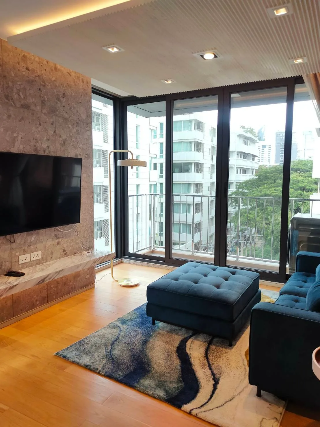 111 Residence Luxury Apartment Sukhumvit 39 — photo 3