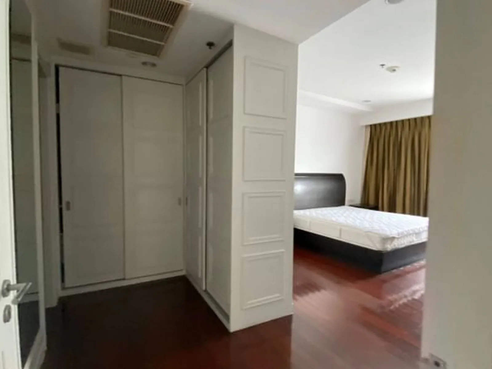Baan Rajprasong — photo 2