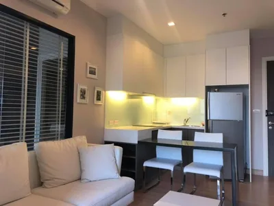Urbano Absolute Sathon - Taksin
