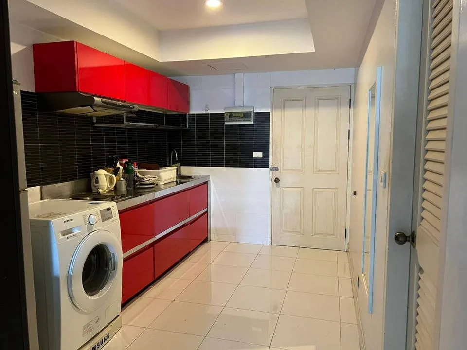 The Grand Condo — photo 4