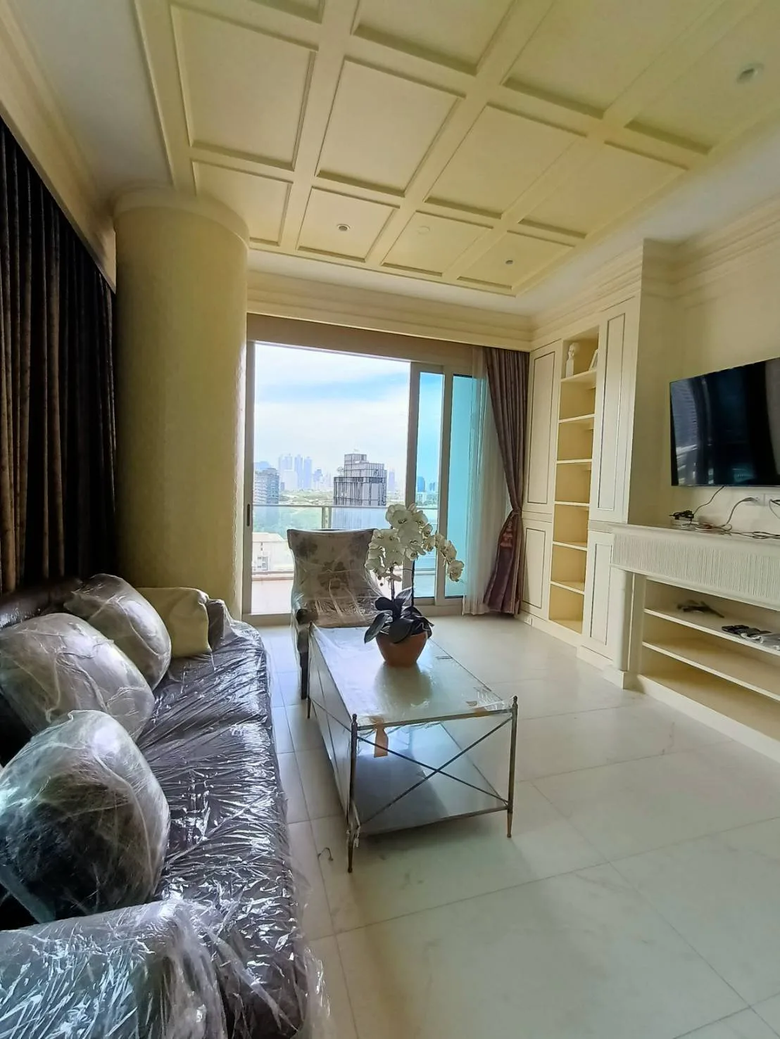 185 Rajadamri — photo 3