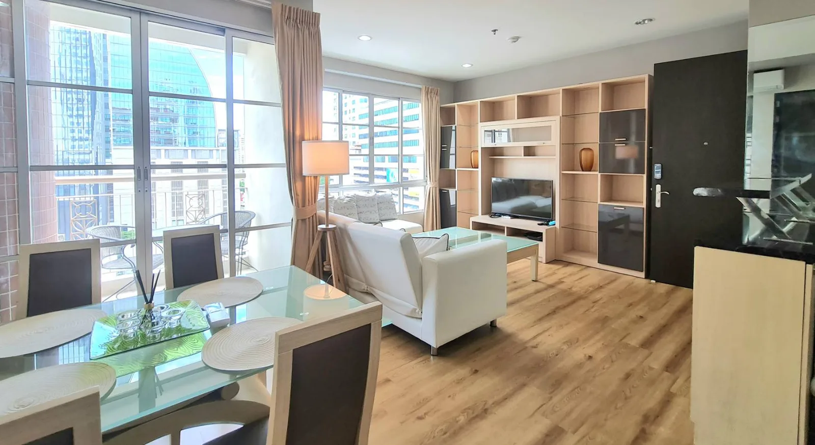 Citi Smart Sukhumvit 18 — photo 2