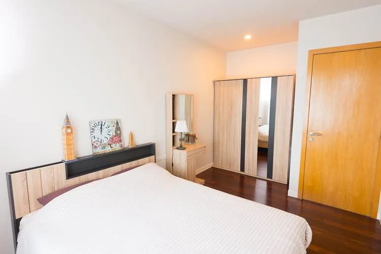 Circle Condominium — photo 3