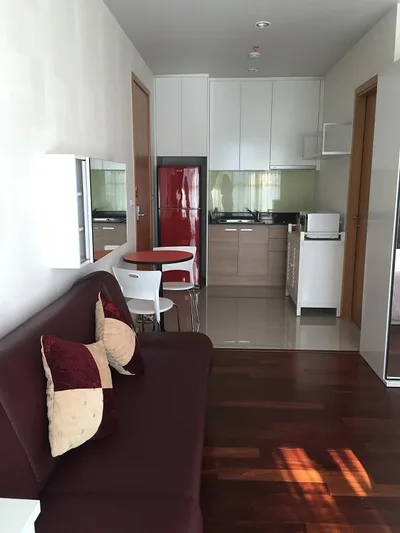 Circle Condominium