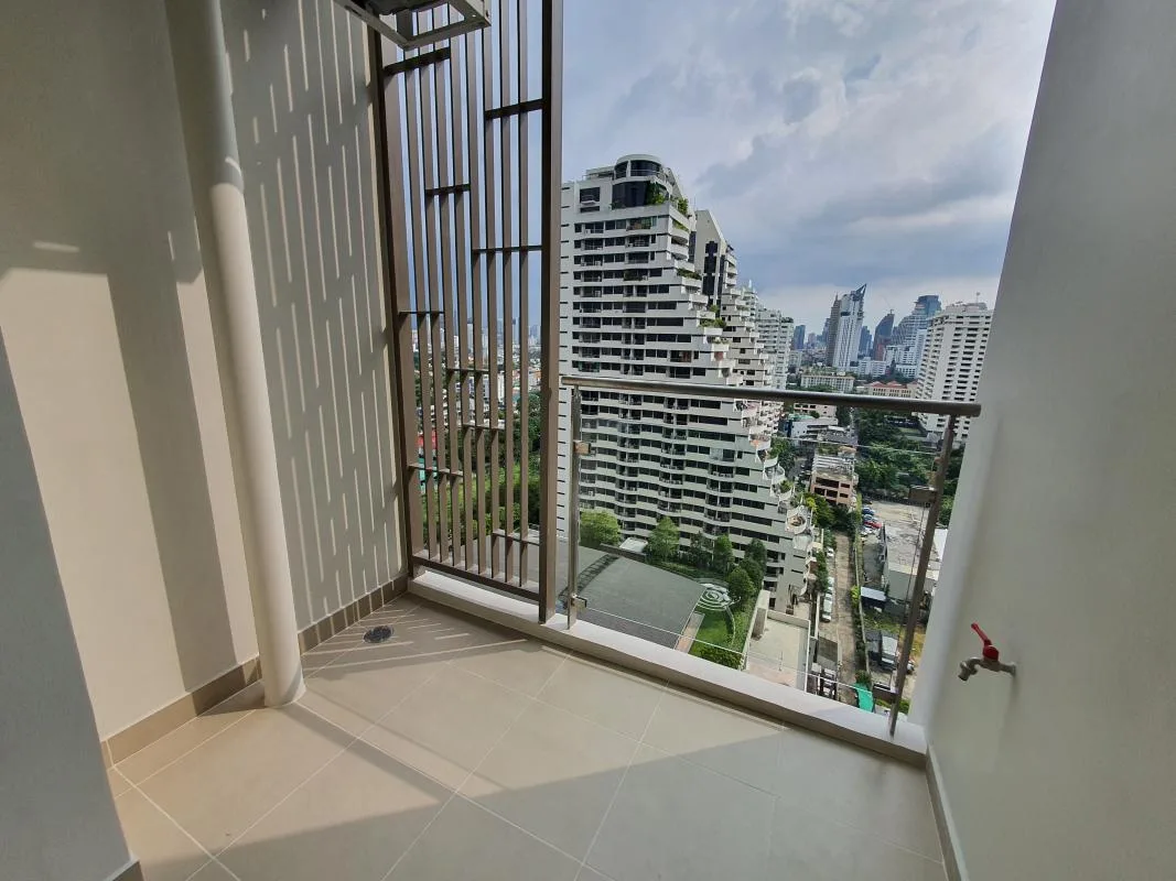 Supalai Oriental Sukhumvit 39 — photo 11