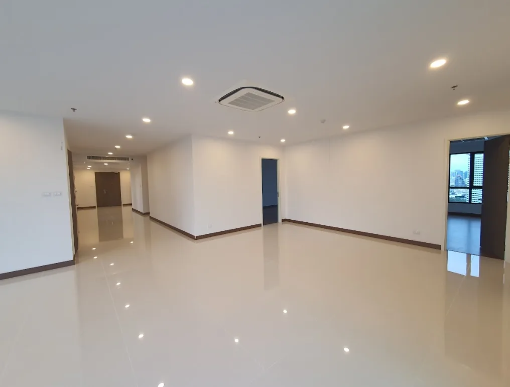 Supalai Premier Charoen Nakhon — photo 1