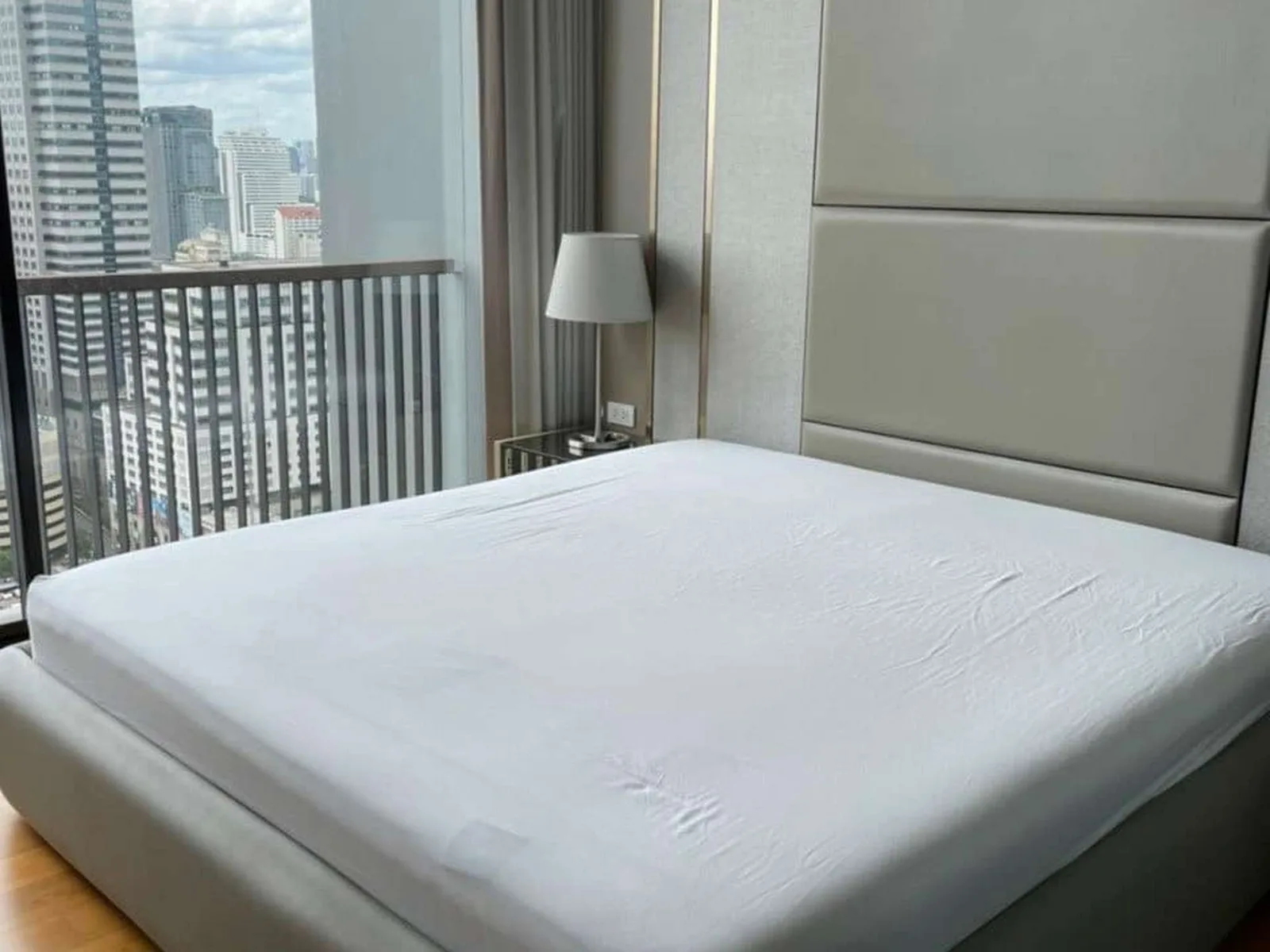 Noble Revolve Silom — photo 2