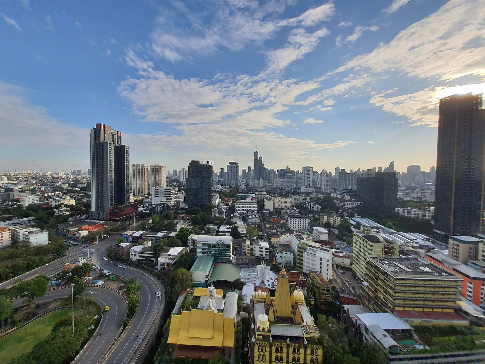 Supalai Park Ekkamai - Thonglor — photo 11