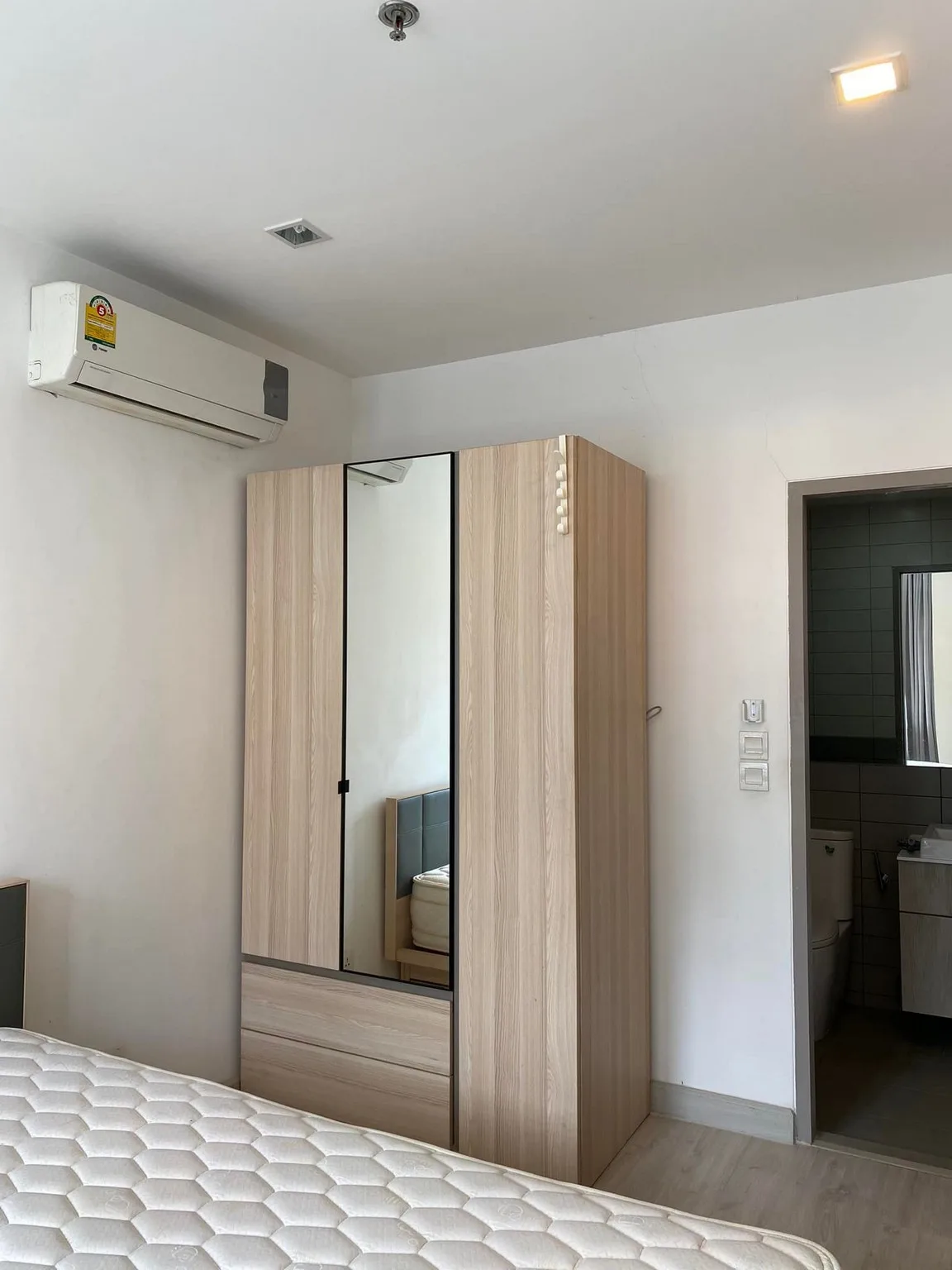 Ideo Mobi Sukhumvit 81 — photo 5