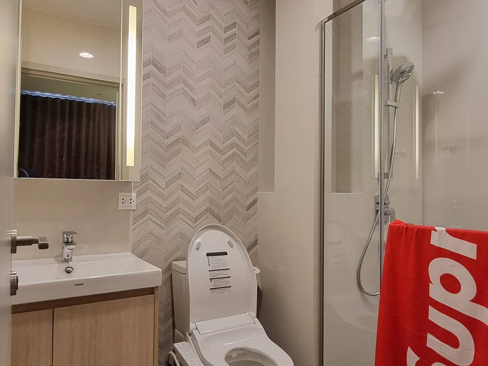 OKA HAUS Sukhumvit 36 — photo 5