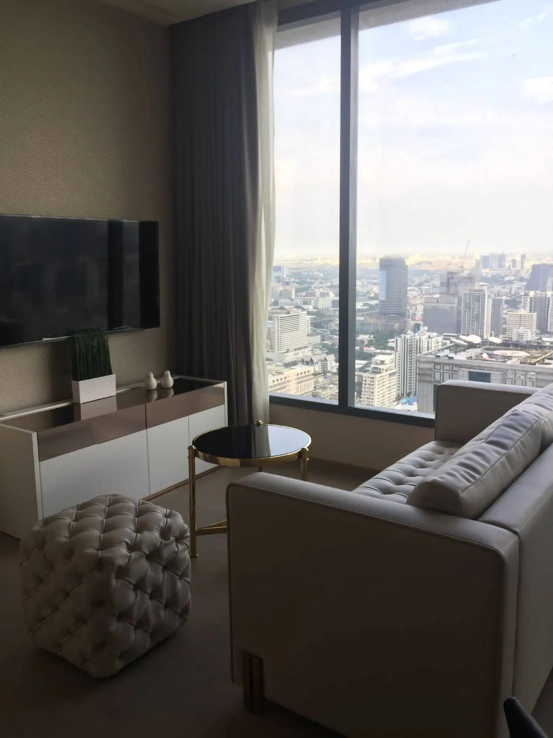 The Esse Asoke — photo 4