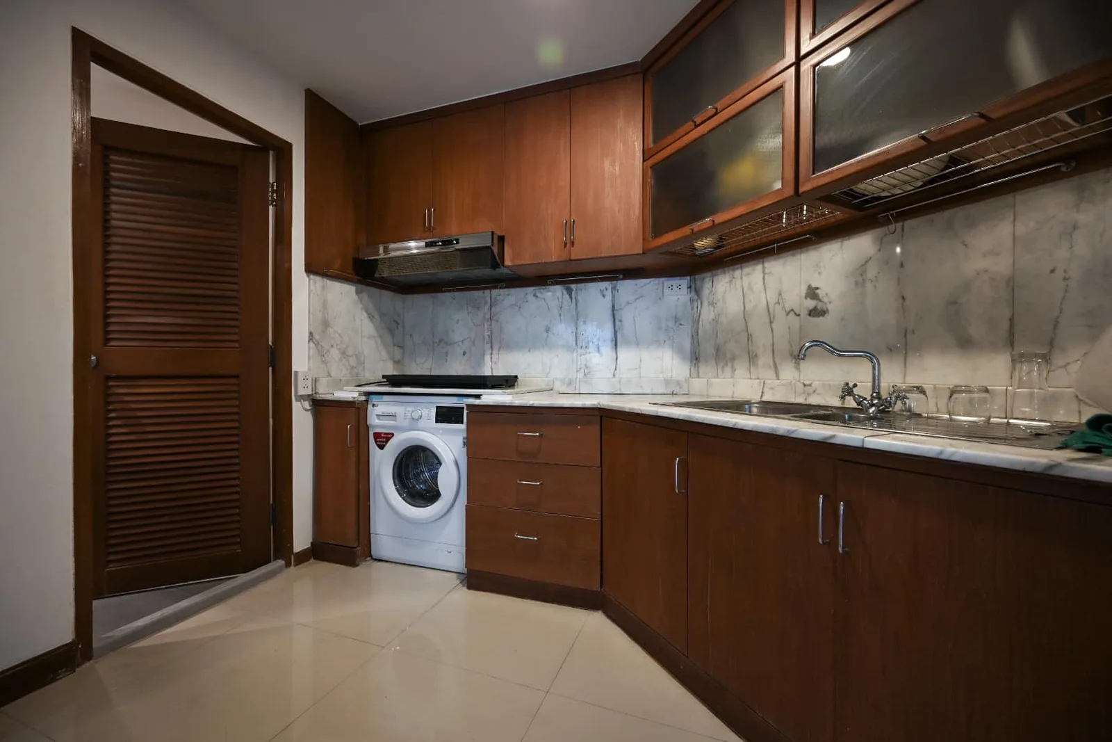 Sukhumvit Suite — photo 4
