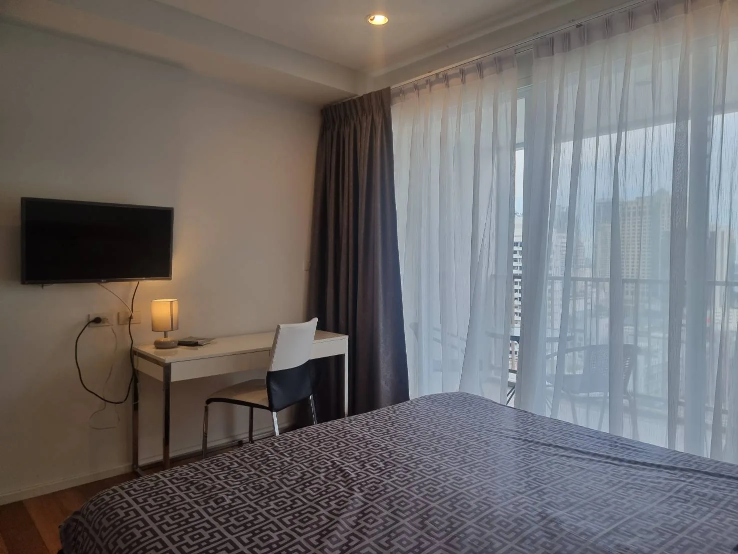 15 Sukhumvit Residences — photo 8