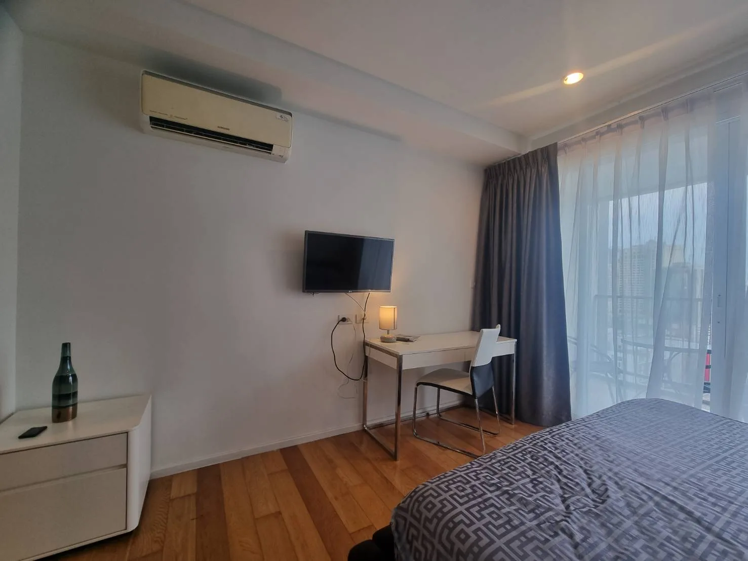 15 Sukhumvit Residences — photo 10