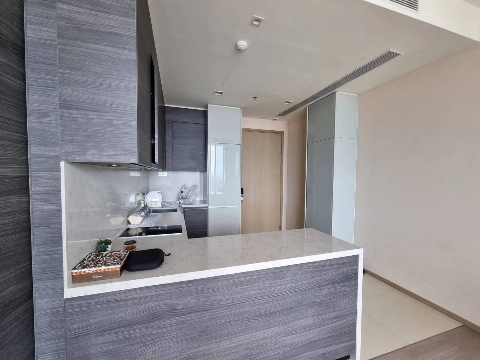 The Esse Asoke — photo 3