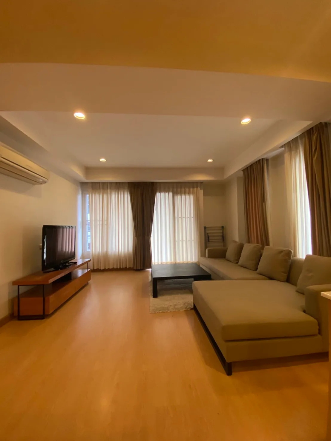 Viscaya Private Residences — photo 1