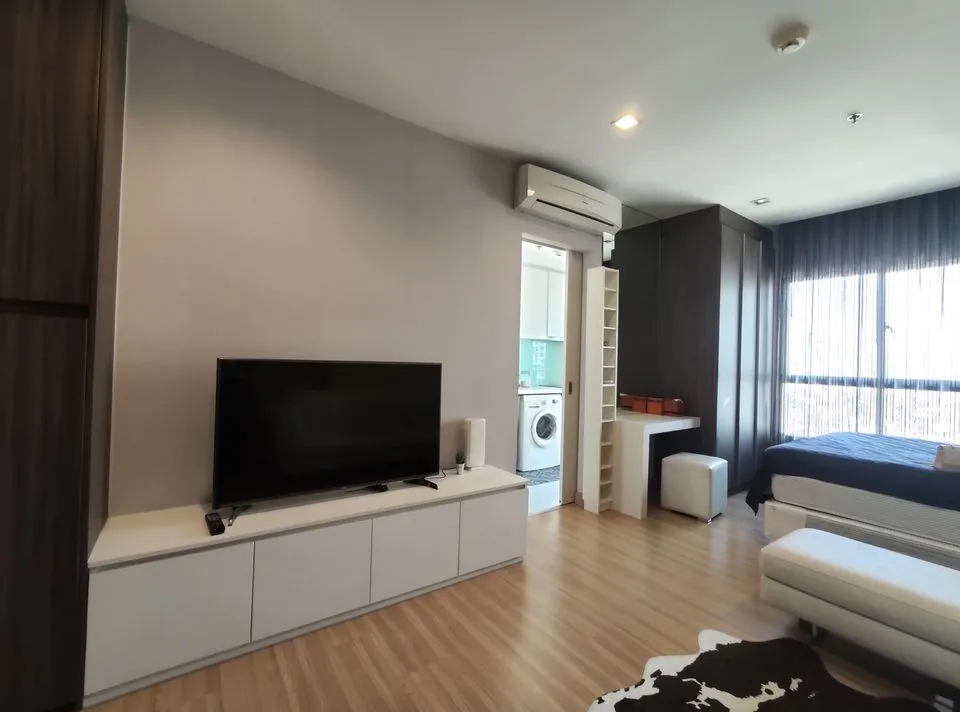 Urbano Absolute Sathon - Taksin — photo 2