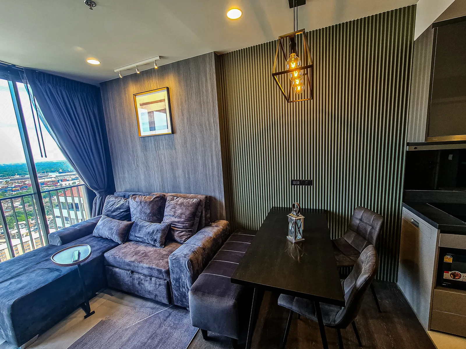 OKA HAUS Sukhumvit 36 — photo 3