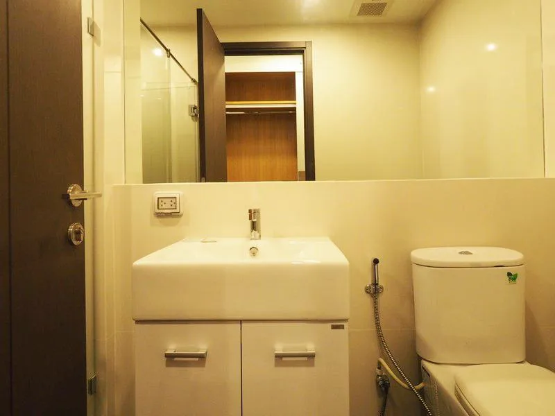 Rhythm Sathorn - Narathiwas — photo 12