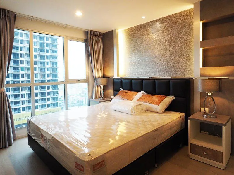 Rhythm Sathorn - Narathiwas — photo 14