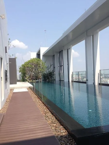 Rhythm Sathorn - Narathiwas — photo 7