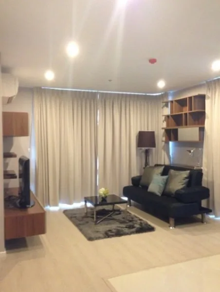Rhythm Sathorn - Narathiwas — photo 2