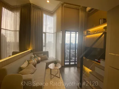Knightsbridge Space Ratchayothin
