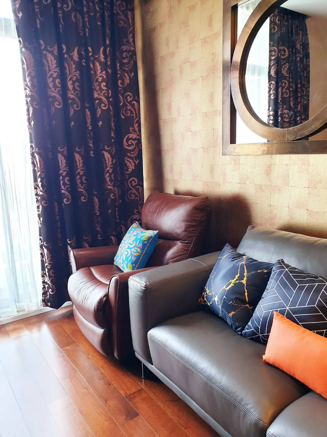The Diplomat 39 — photo 2