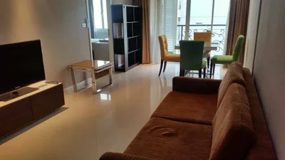 Le Nice Ekamai