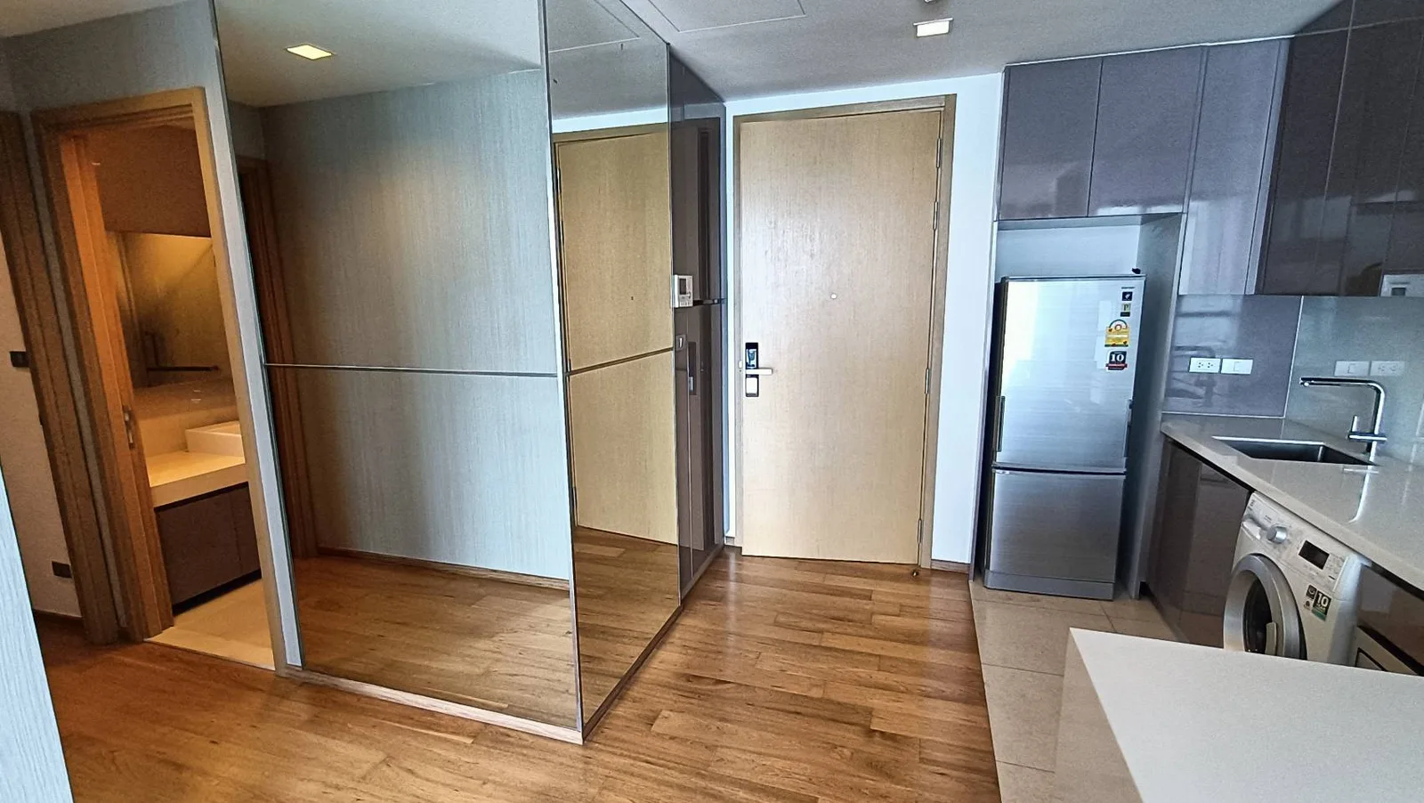 Hyde Sukhumvit 13 — photo 8